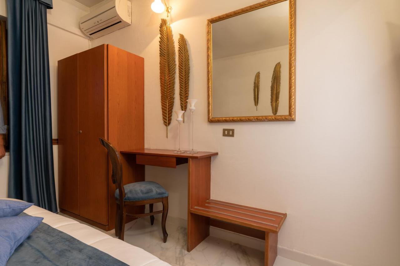 Edelweiss 3* Bacoli
